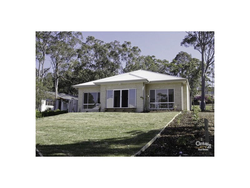 5 Lurnea Crescent, Valentine NSW 2280