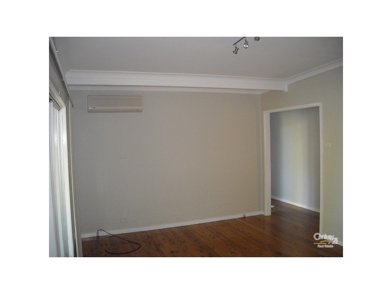 2 Valiant Avenue, Valentine NSW 2280