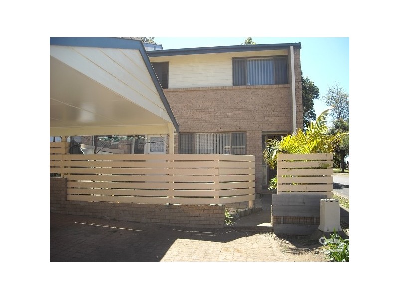 32/1 Roberts Street, Charlestown NSW 2290