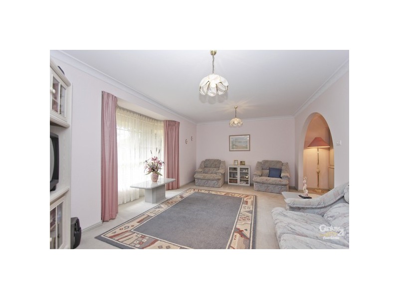 3 Tanunda Close, Eleebana NSW 2282