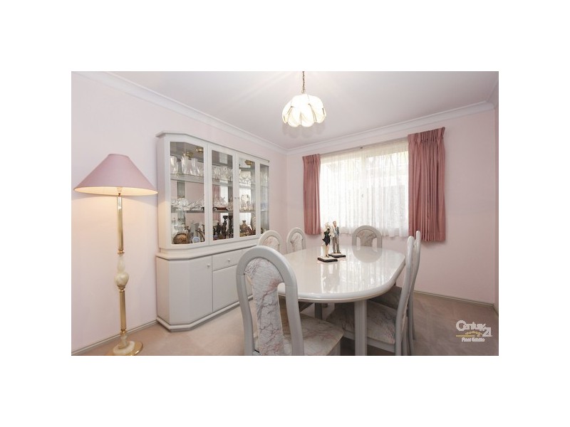 3 Tanunda Close, Eleebana NSW 2282