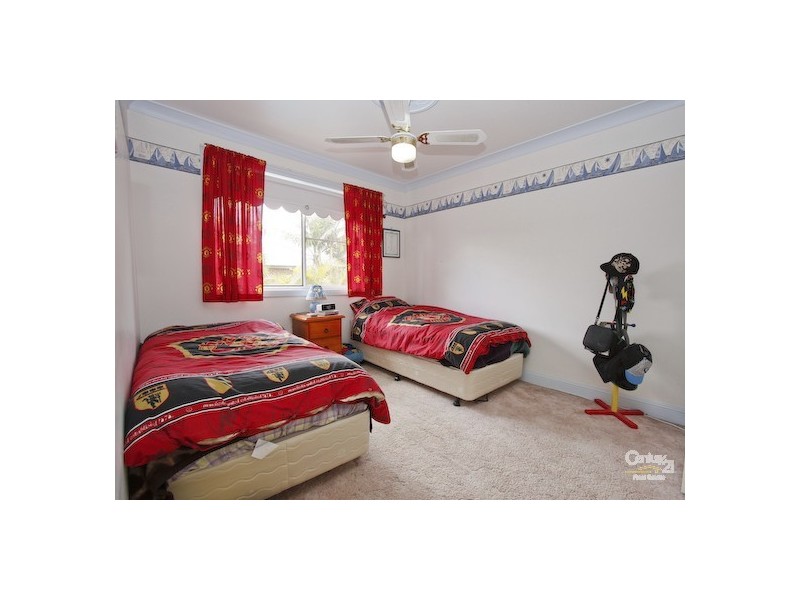 18 Kentmere Drive, Lakelands NSW 2282