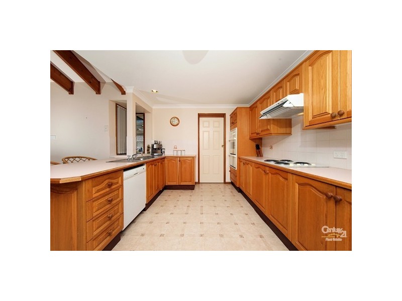 16 Buttermere Drive, Lakelands NSW 2282