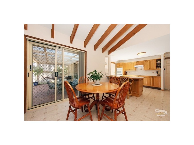 16 Buttermere Drive, Lakelands NSW 2282