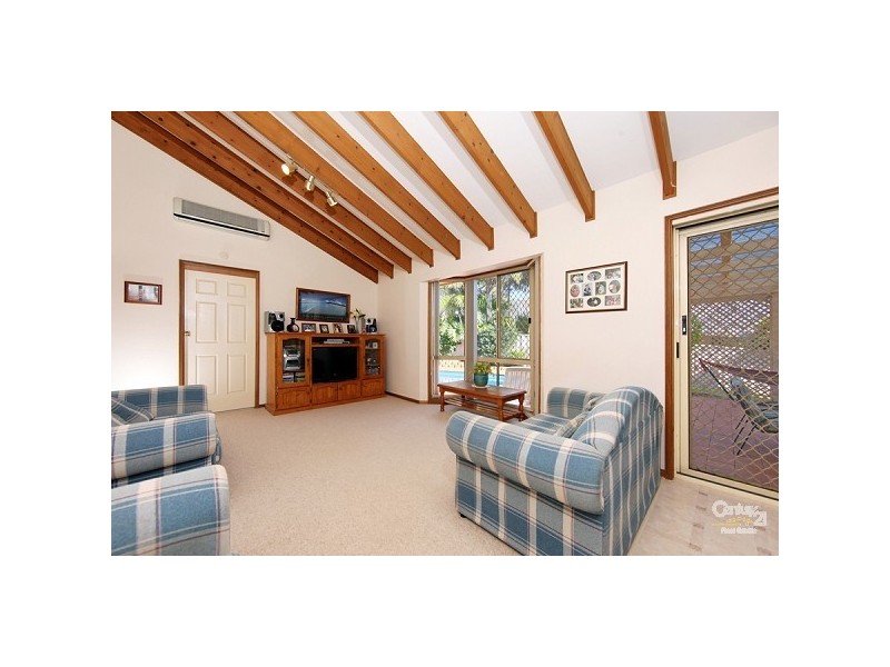 16 Buttermere Drive, Lakelands NSW 2282