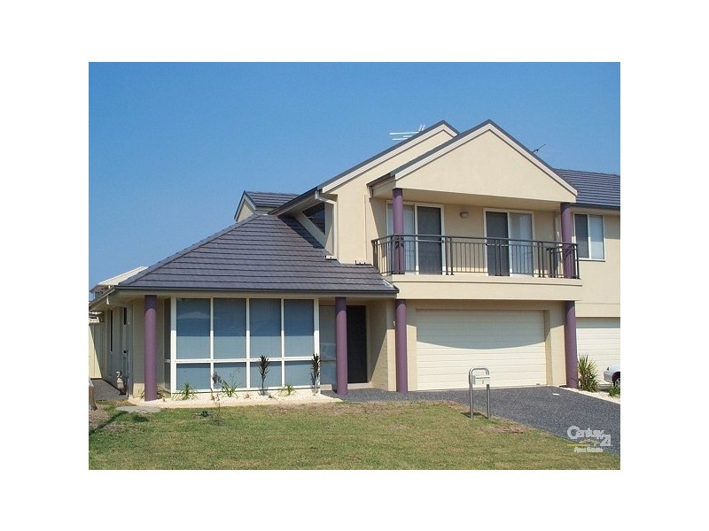 2 Callicoma Place, Redhead NSW 2290