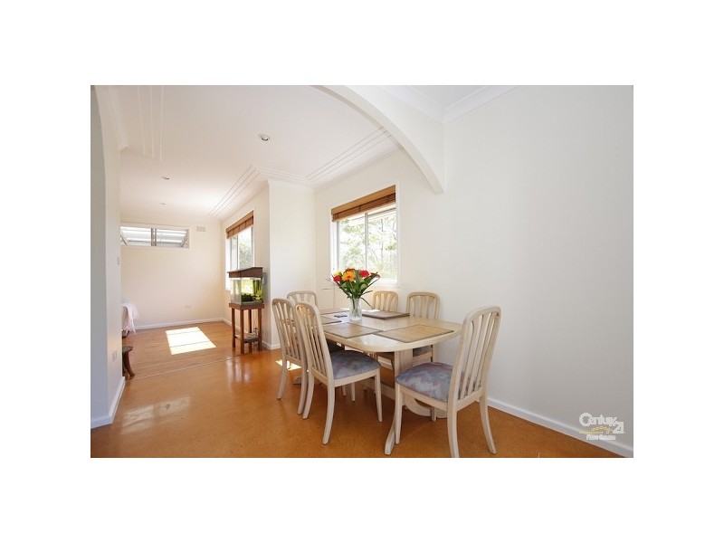 8 Christopher Avenue, Valentine NSW 2280