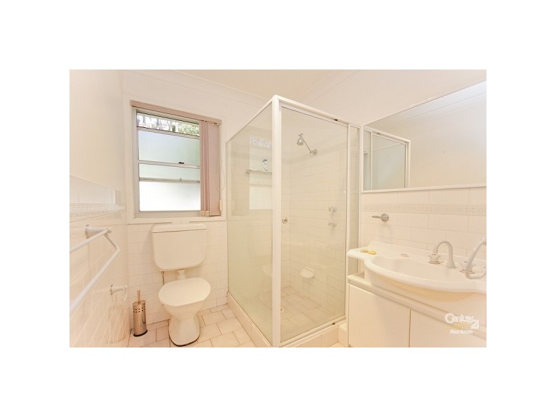 8 Christopher Avenue, Valentine NSW 2280