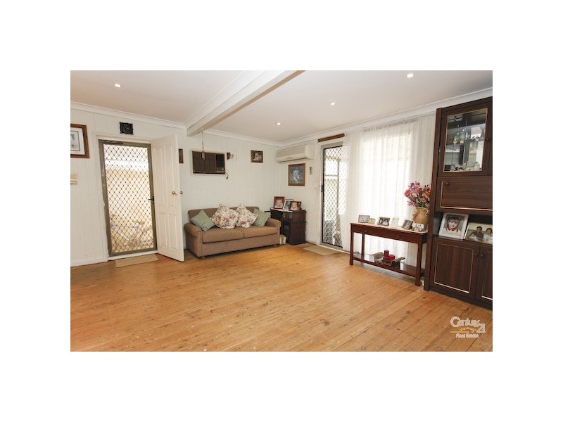 24 Bardia Road, Shortland NSW 2307