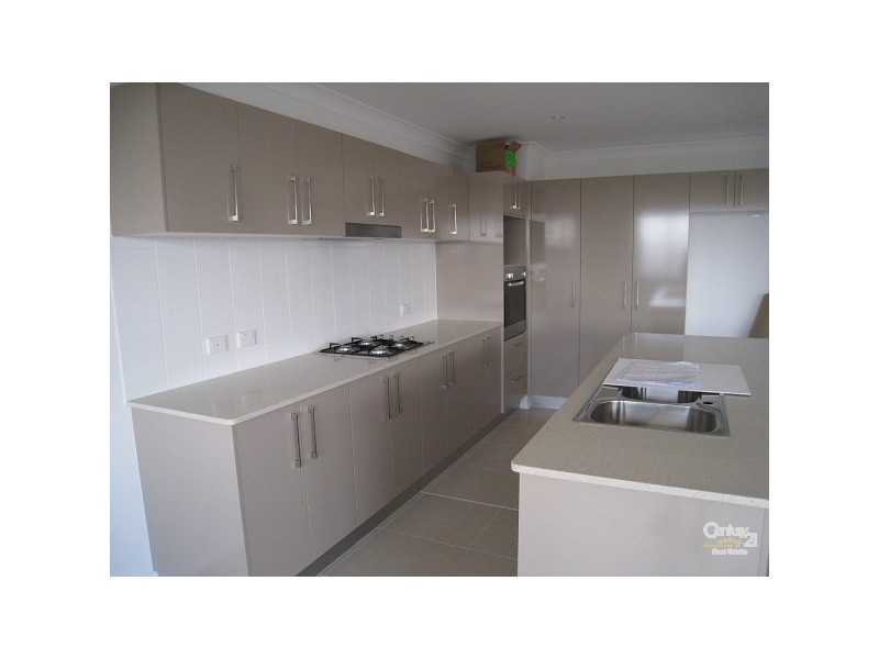 72 Dalmeny Drive, Macquarie Hills NSW 2285