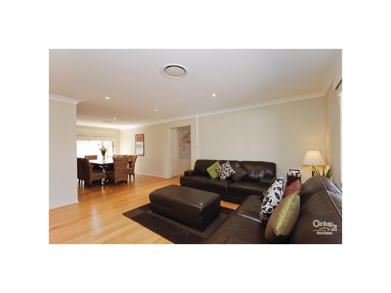7 East Street, Warners Bay NSW 2282