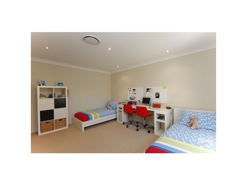 7 East Street, Warners Bay NSW 2282