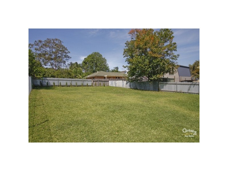 7 East Street, Warners Bay NSW 2282