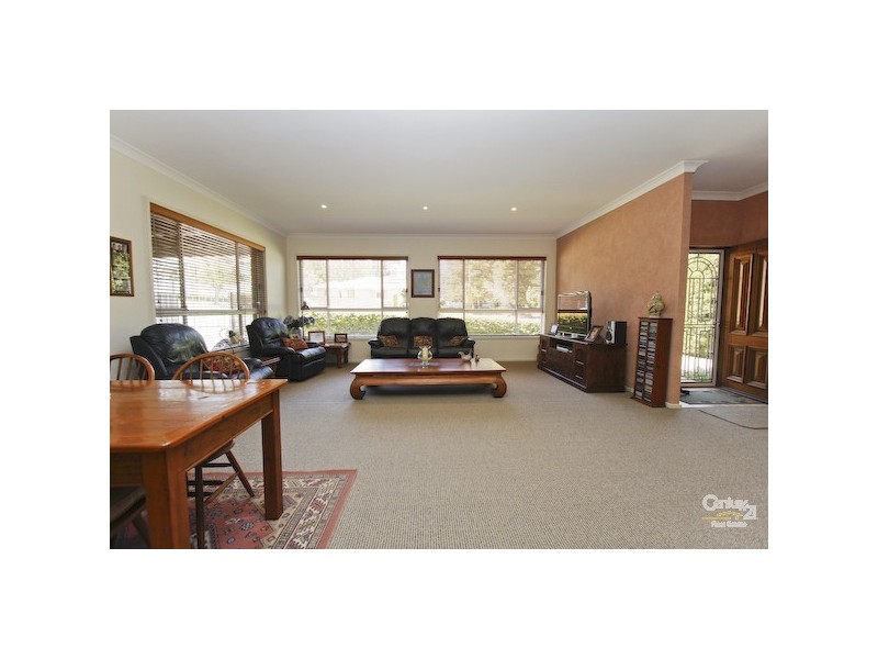 1/14 Berringar Road, Valentine NSW 2280