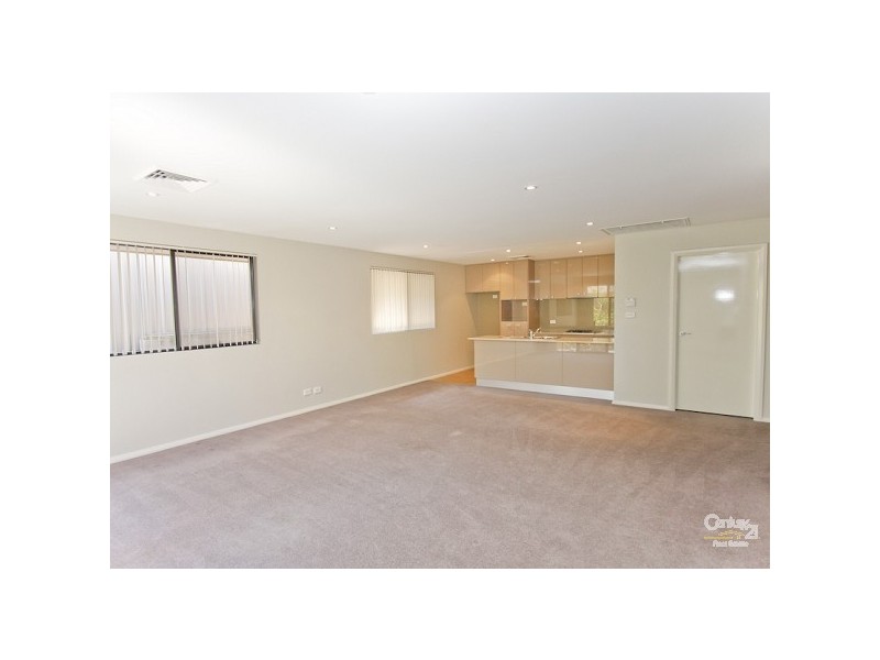 3/42 Queen Street, Warners Bay NSW 2282