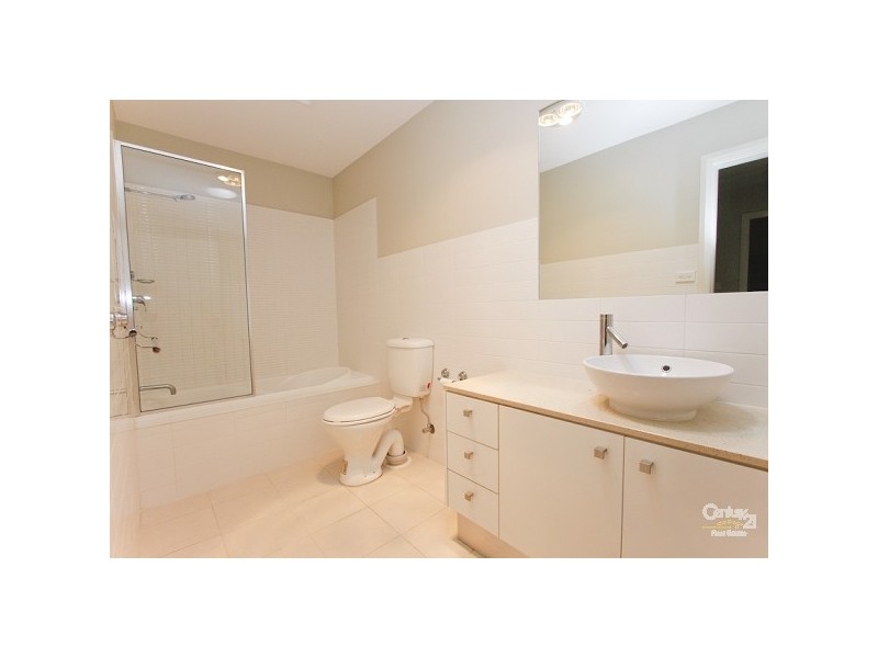 3/42 Queen Street, Warners Bay NSW 2282