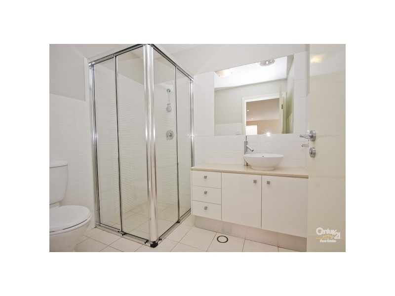 3/42 Queen Street, Warners Bay NSW 2282