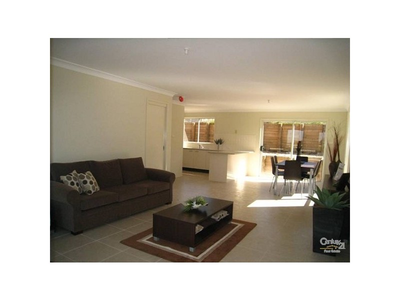 11 Melody Lane, Mount Hutton NSW 2290