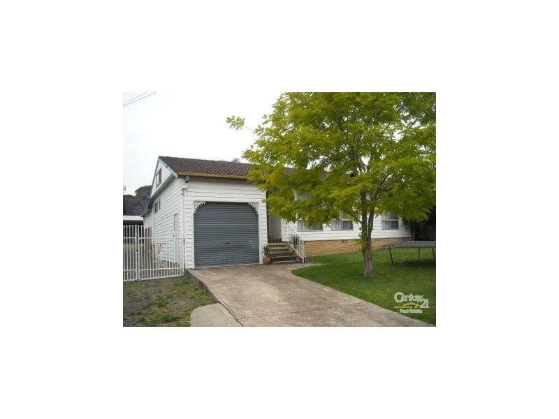 34 Allambee Place, Valentine NSW 2280