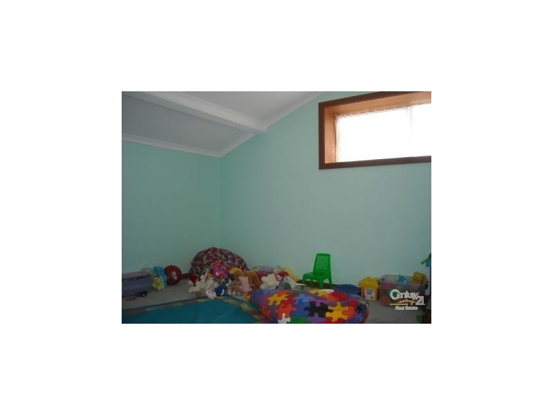 34 Allambee Place, Valentine NSW 2280