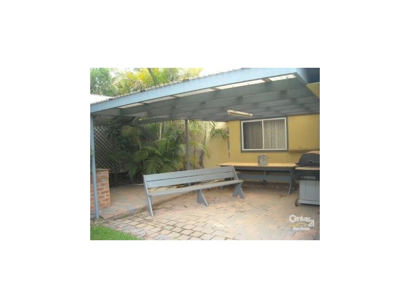 34 Allambee Place, Valentine NSW 2280