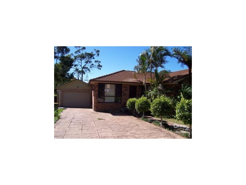 17 Kingfisher Close, Tingira Heights NSW 2290