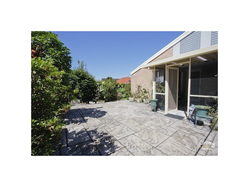 2/264 The Esplanade, Speers Point NSW 2284