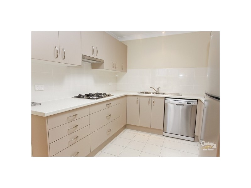 1/3 Ruston Avenue, Valentine NSW 2280