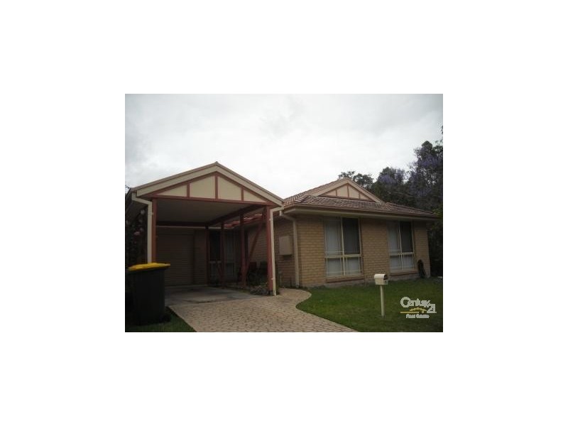 2 Gleeson Crescent, Eleebana NSW 2282