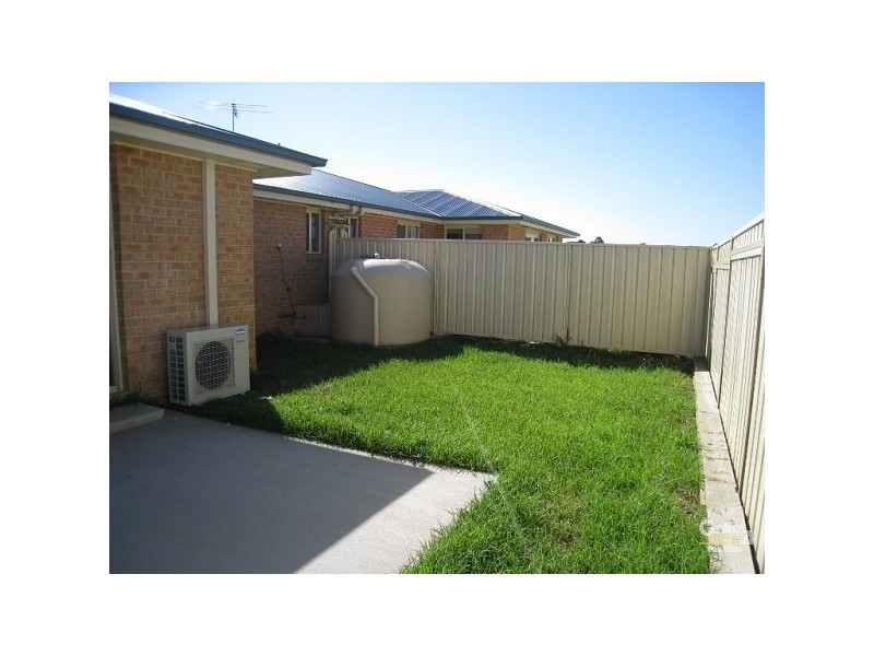 12 Koombool Avenue, Maryland NSW 2287