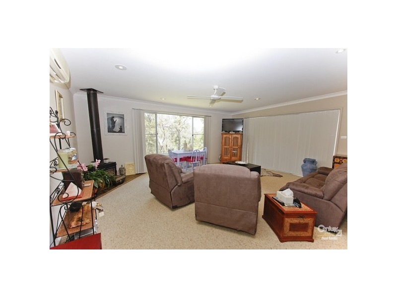 82 Bayview Street, Warners Bay NSW 2282