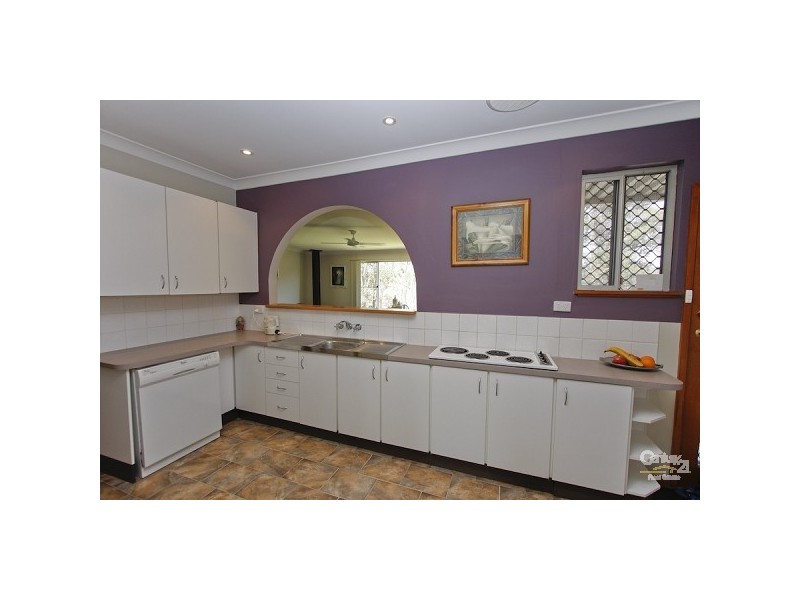 82 Bayview Street, Warners Bay NSW 2282