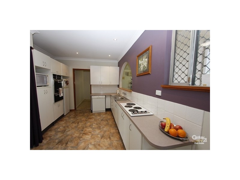 82 Bayview Street, Warners Bay NSW 2282