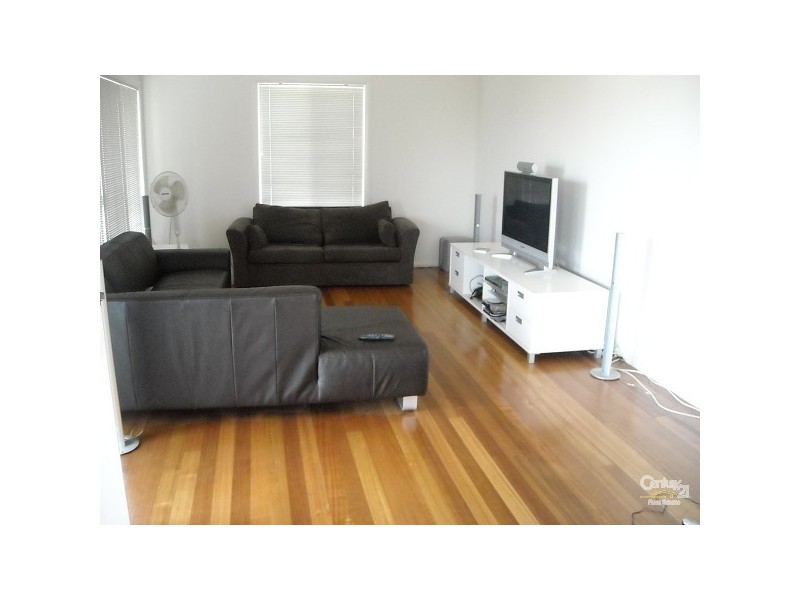 7 Seascape Drive, Redhead NSW 2290