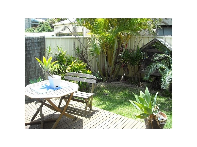 7 Seascape Drive, Redhead NSW 2290
