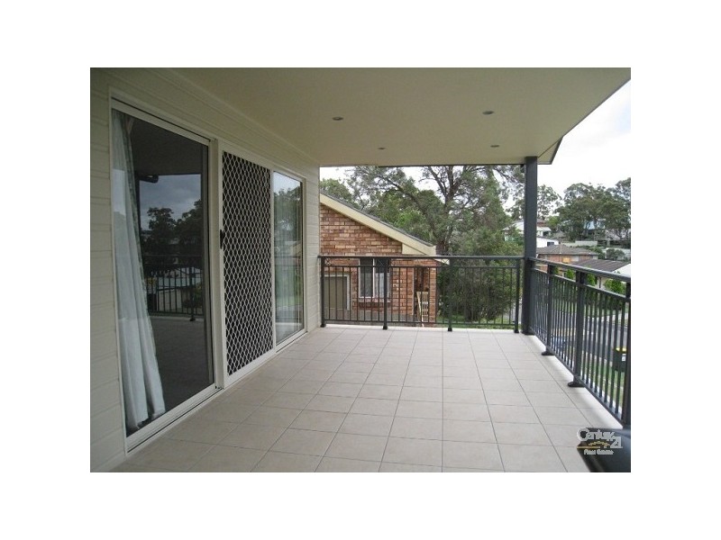 71 Berringar Road, Valentine NSW 2280