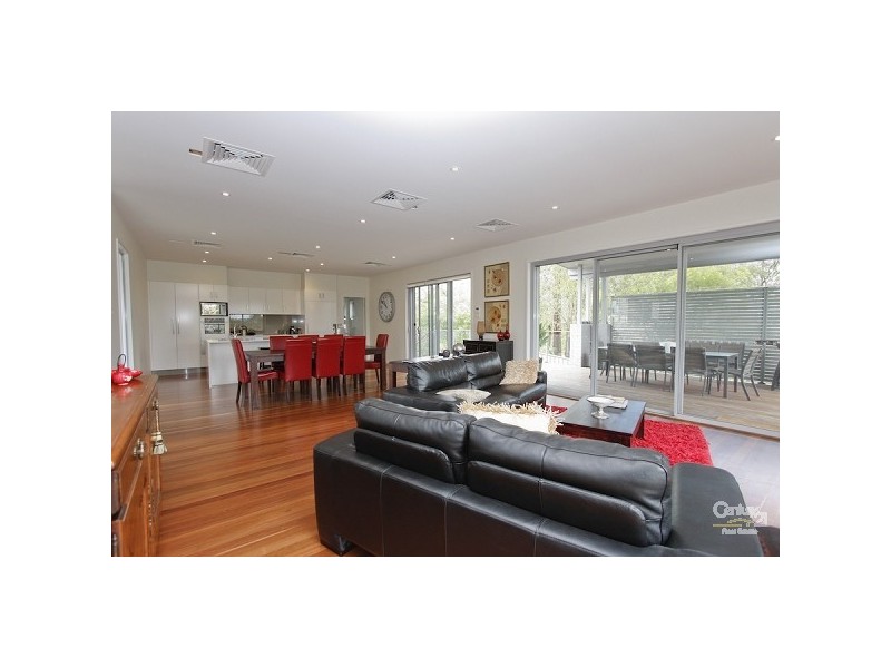 34 Roma Road, Valentine NSW 2280