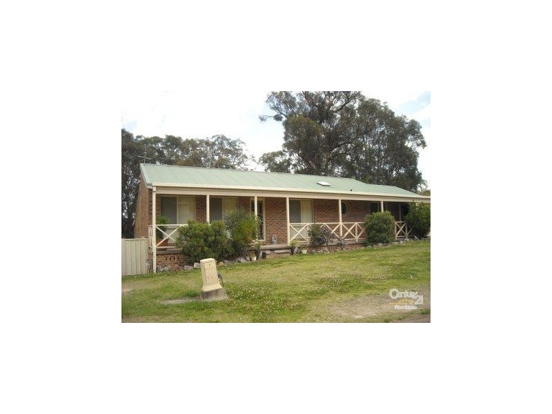 12 Ridgewood Crescent, Eleebana NSW 2282