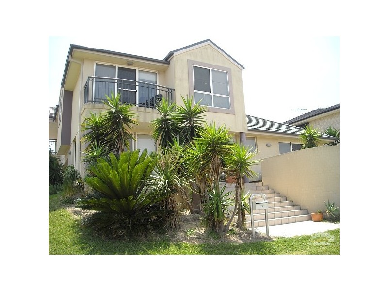 7 Seascape Drive, Redhead NSW 2290