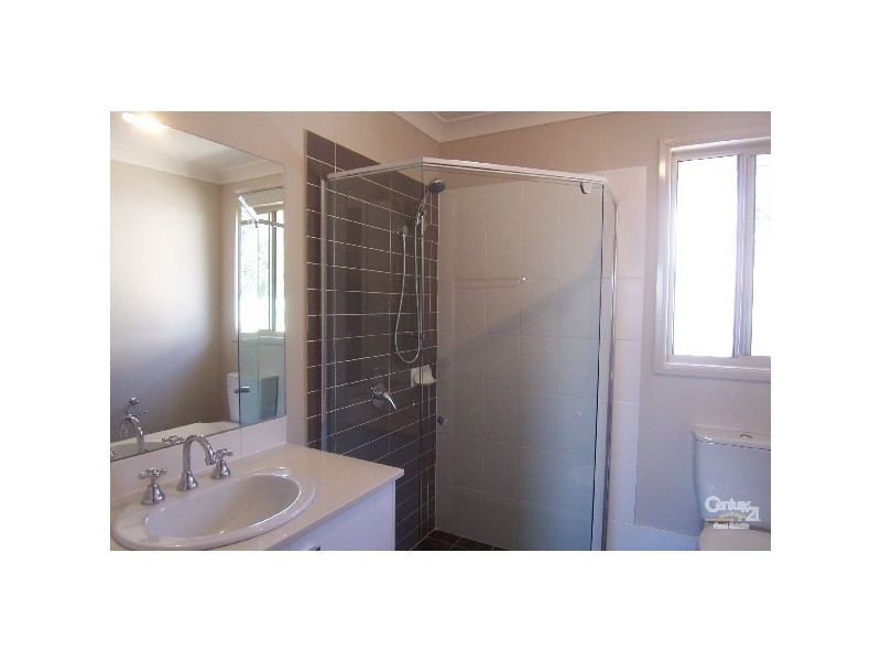27 The Hill, Valentine NSW 2280