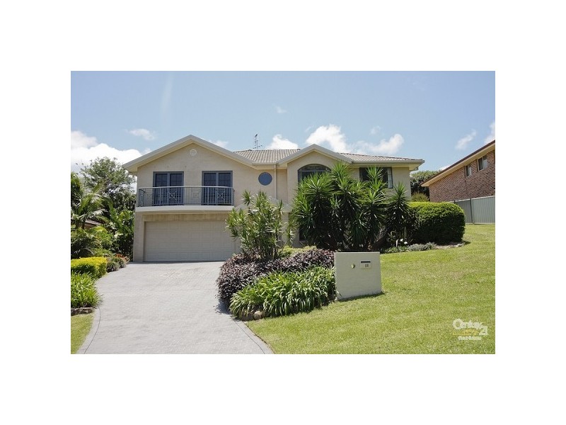 12 The Crest Cove, Valentine NSW 2280