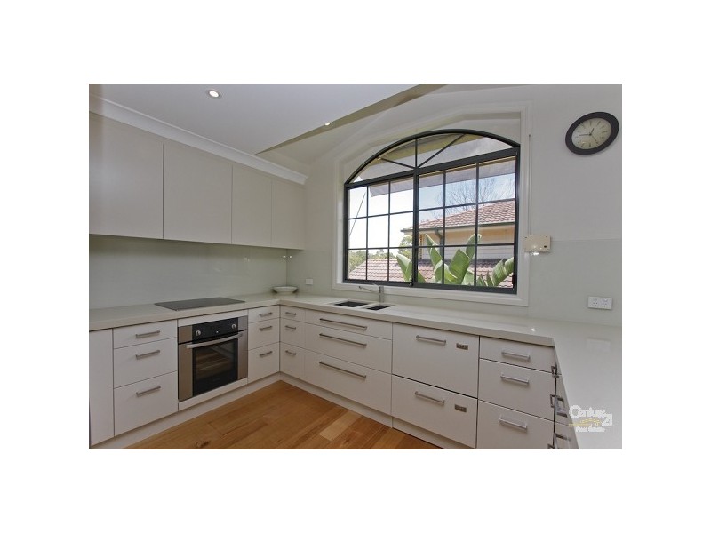 12 The Crest Cove, Valentine NSW 2280