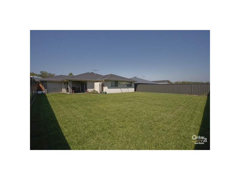 70 Dalmeny Drive, Macquarie Hills NSW 2285