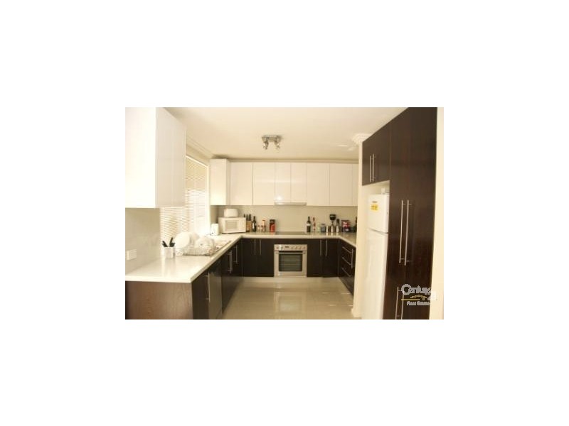 2 Jean Street, Belmont NSW 2280