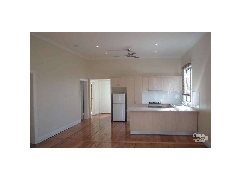 4 Bibby, Hamilton NSW 2303