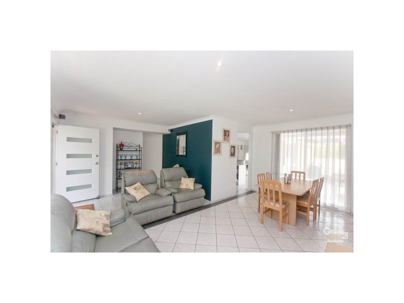 22 Woodoak Close, Tingira Heights NSW 2290