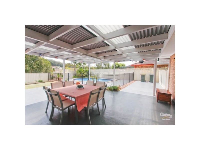 22 Woodoak Close, Tingira Heights NSW 2290