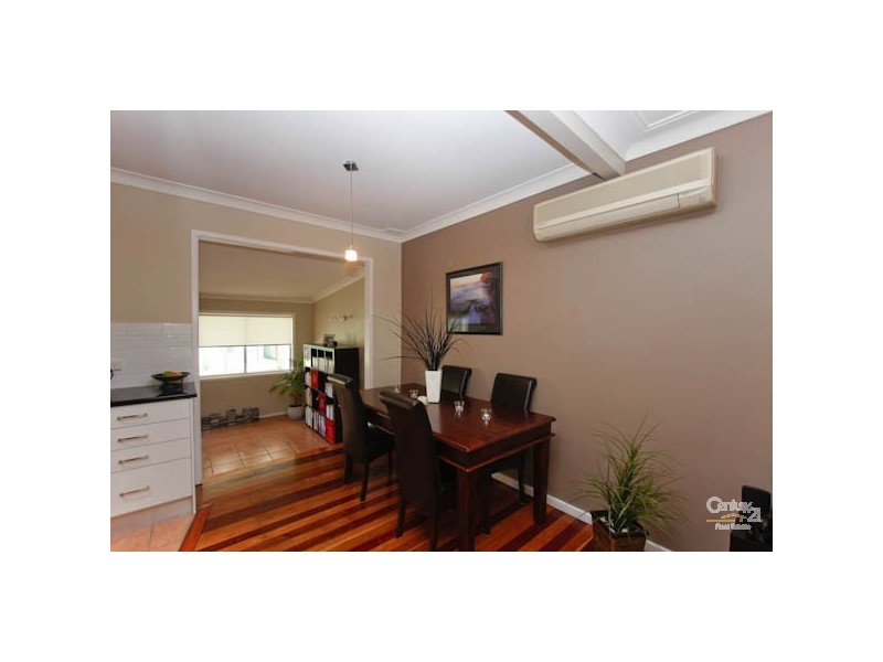 1 Railway Crescent, Belmont North NSW 2280