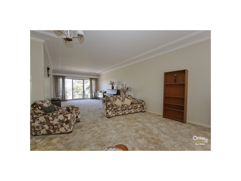 335 Pacific Highway, Highfields NSW 2289