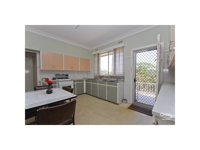 335 Pacific Highway, Highfields NSW 2289
